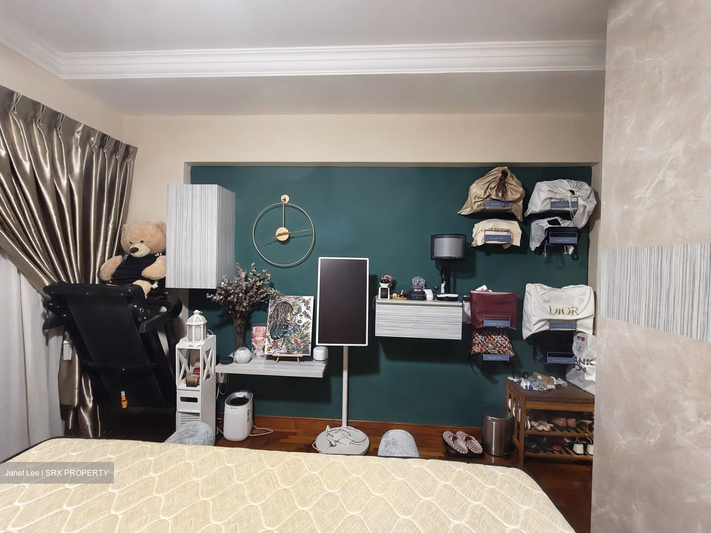 Melville Park (D18), Condominium #562173041